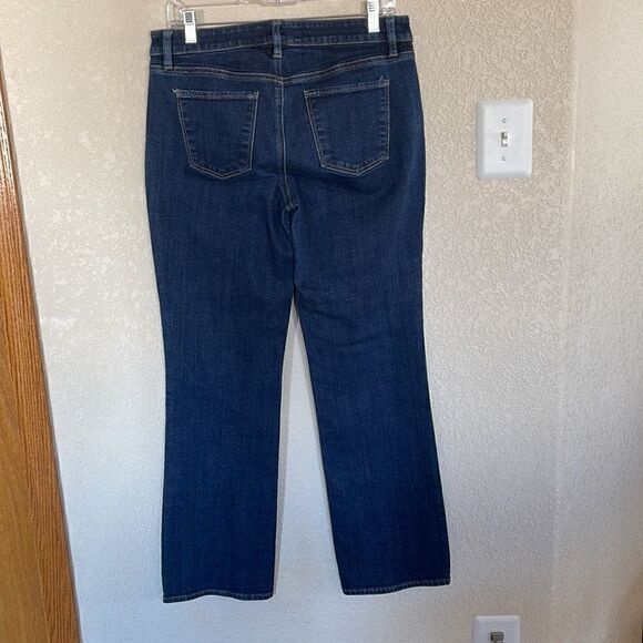 Talbots- Flawless Five Pocket Bootcut Blue Denim Jeans, Size 8 - Picture 5 of 7